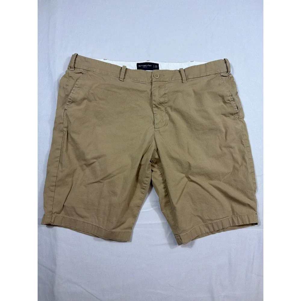 Abercrombie & Fitch Men Khaki Stretch Chino Shorts Size 38 Tan Flat Front Casual